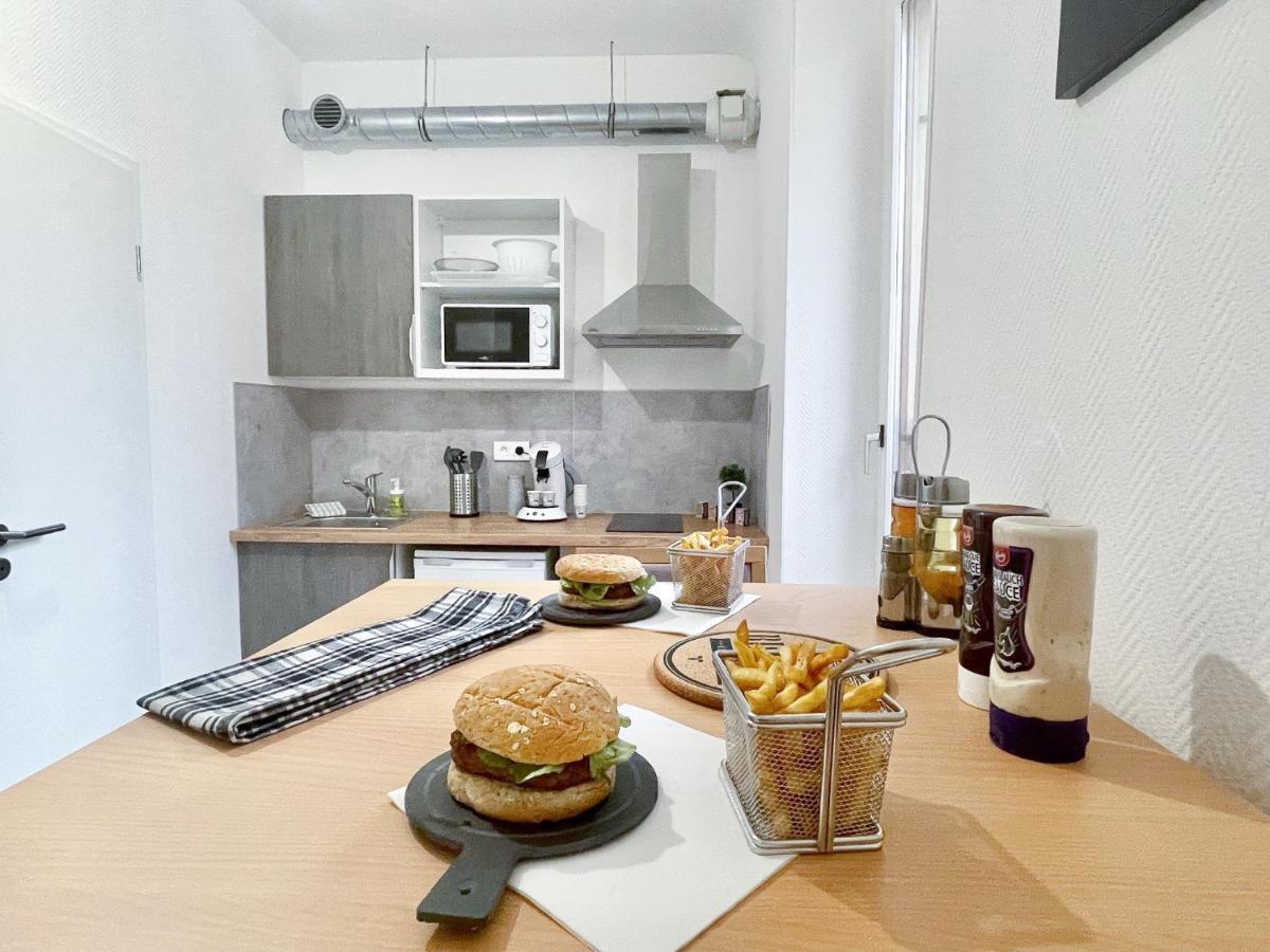 Le Barbershop, Centre Ville, Parking Gratuit Mulhouse Dış mekan fotoğraf